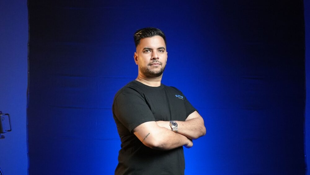 Pako Thawani